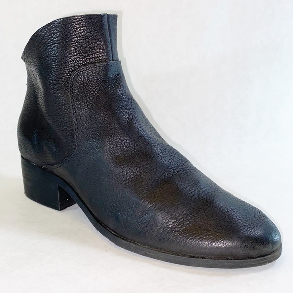 Lucky Brand Shoes - Lucky Brand Black Leather Chelsea Boots 8